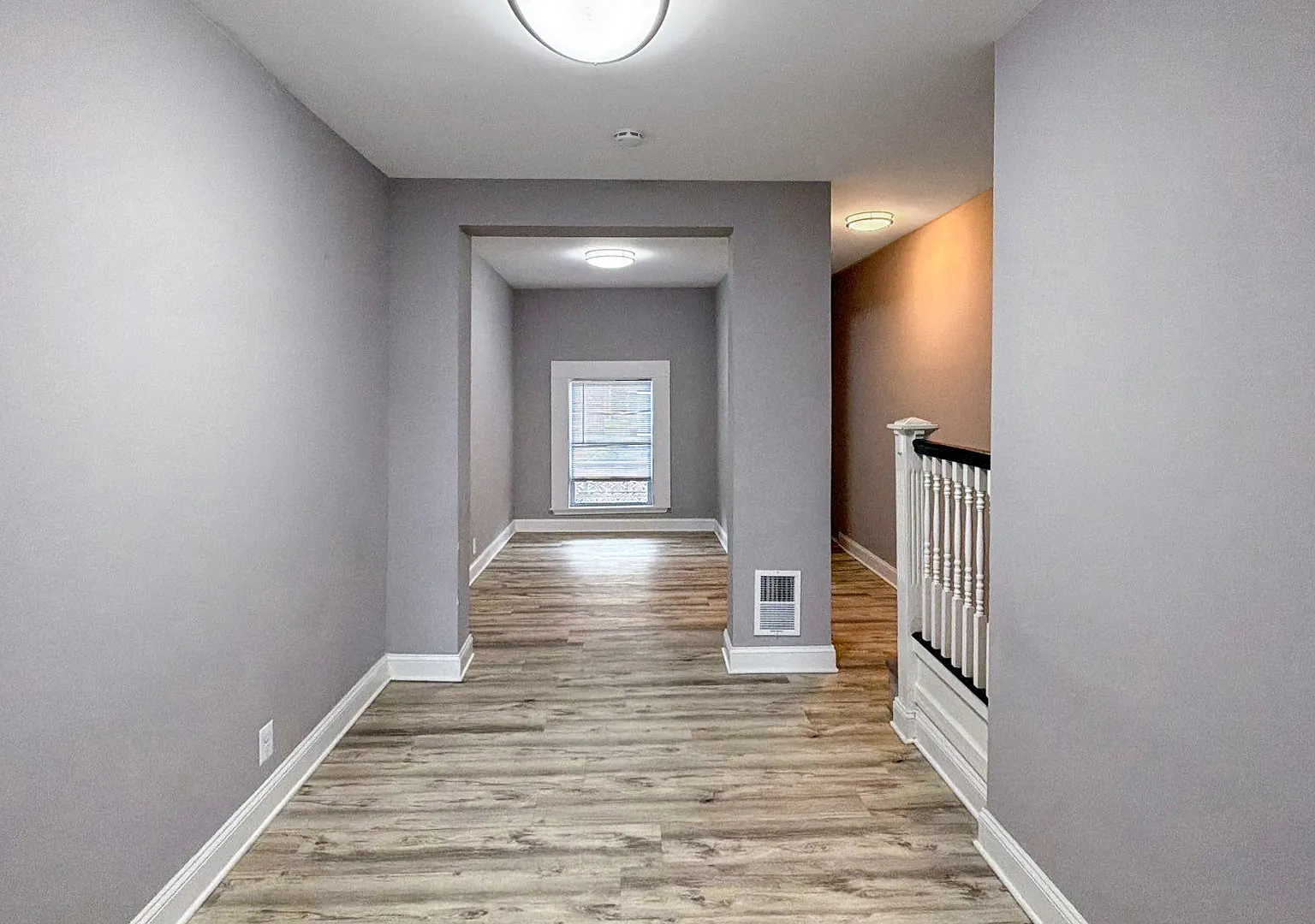 2 bed, $1,500 — Photo 2