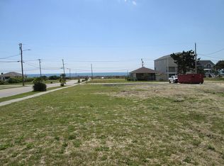 3120 Seaview St, Atlantic Beach, SC 29582