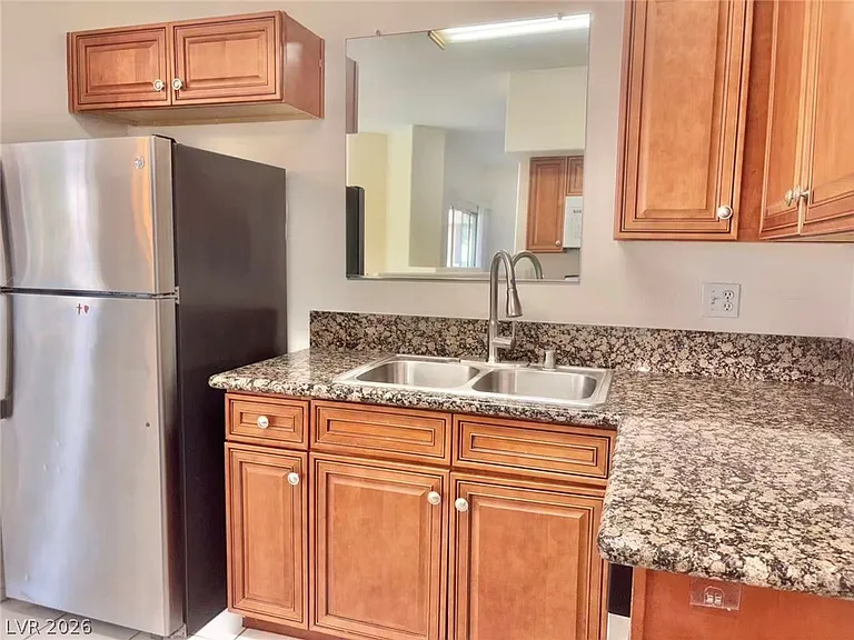5525 W Flamingo Rd #1025 — Photo 5