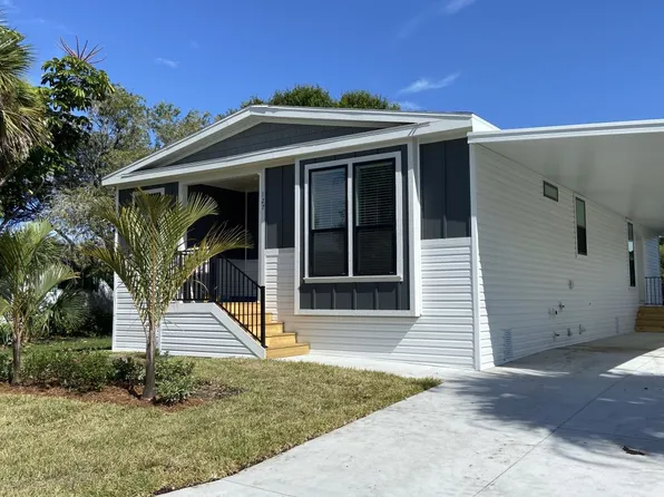 7300 20th St #523, Vero Beach, FL 32966