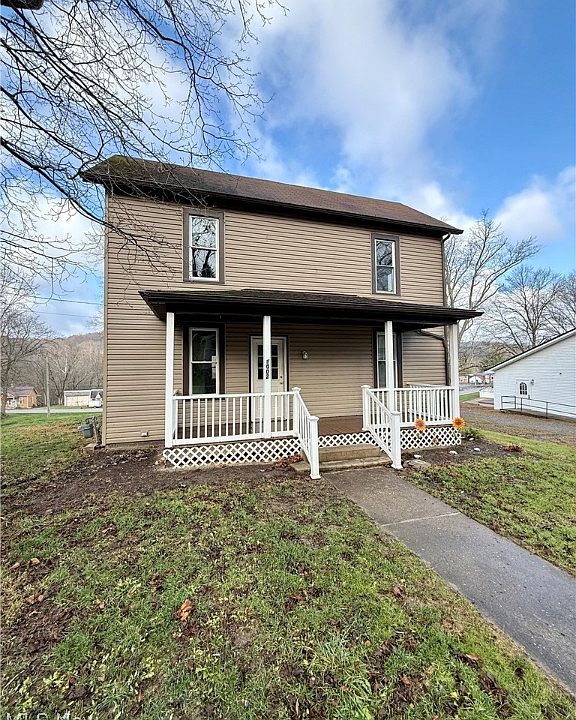 1st image of 1002 Jefferson St