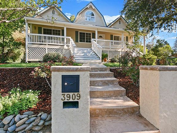 2nd image of 3909 Orangewood Dr