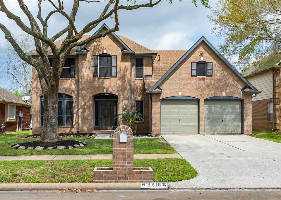 1st image of 8819 Hedgestone Ct