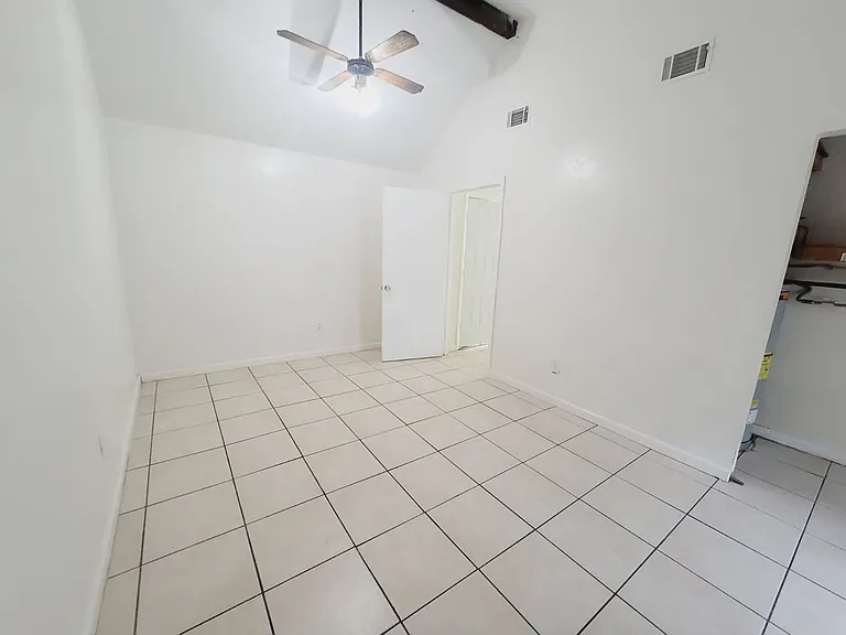 3209 Hester Dr — Photo 11