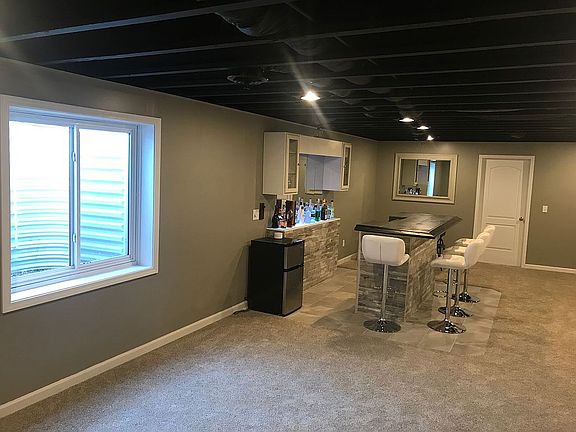 3rd image of 7437 Belfont Ct