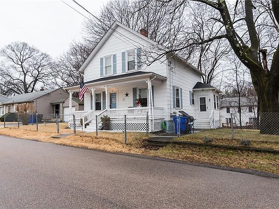 2nd image of 35 River Ave
