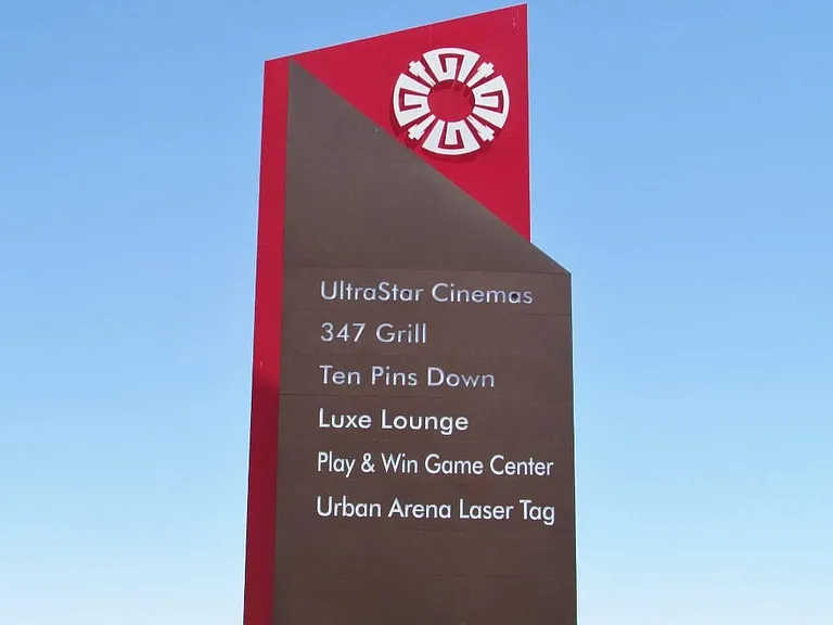Nearby entertainment and dining options are close by, offering convenient access to restaurants and local activities.