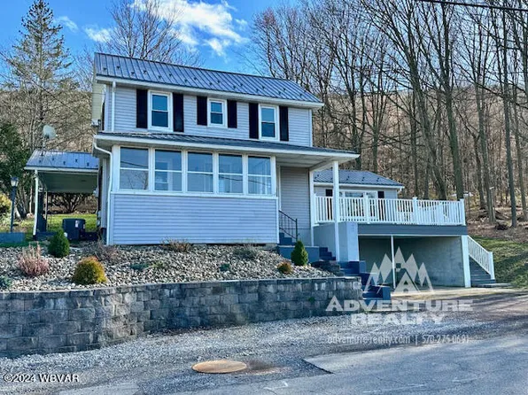 2973 Cochran Ave, South Williamsport, PA 17702