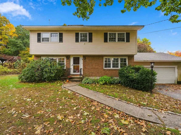 4 Tate Street, Hudson, NH 03051