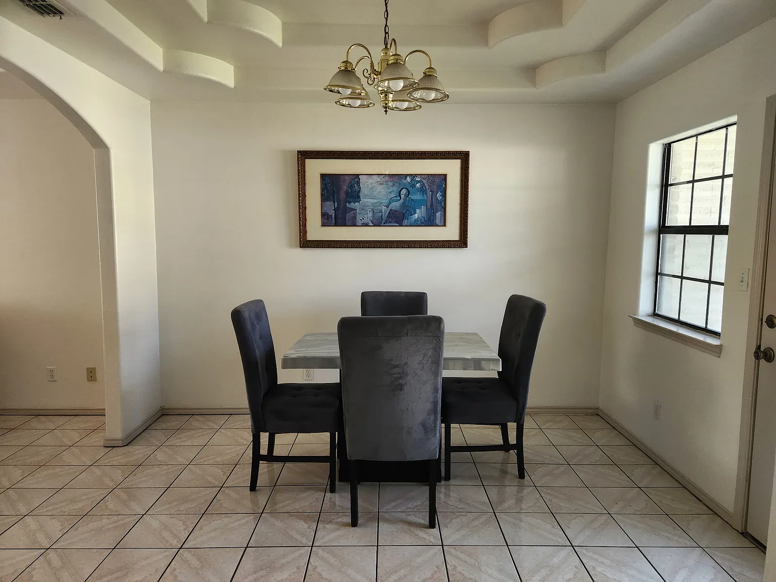 2702 Melanie Dr — Photo 3