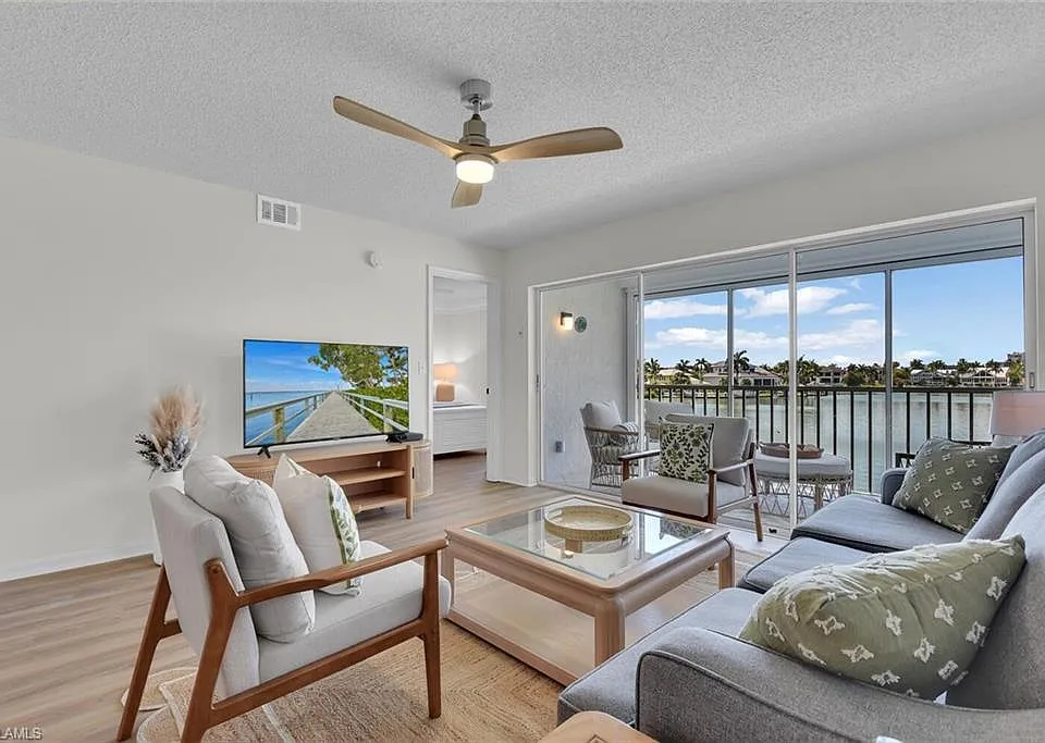 10682 Gulf Shore Dr #C-205