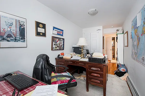 Rented by Perry Associates NYC Inc | media 24