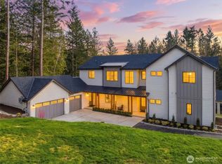 26030 NE 29th Place, Redmond, WA