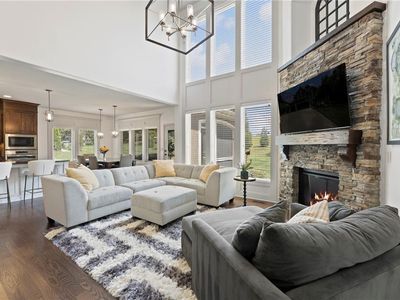 16825 Stearns St, Overland Park, KS, 66221