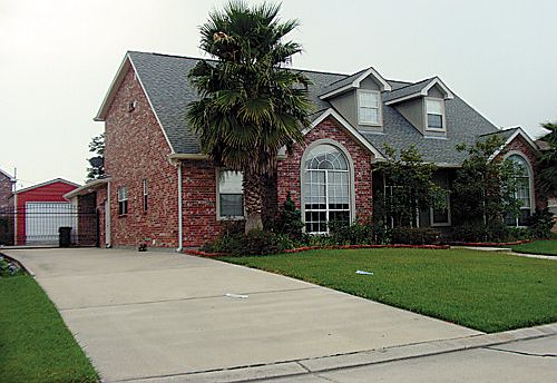 1st image of 712 Church Pt