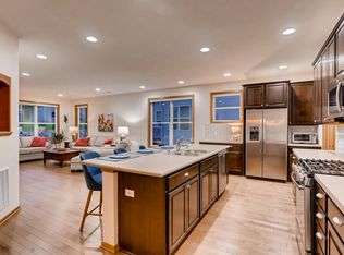 7405 Queensland Ln N, Maple Grove, MN 55311