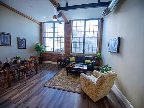 Lofts 34 List — Photo 11