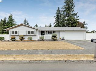 38385 Bickford St, Sandy, OR 97055