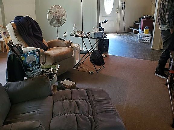 moving day, living room