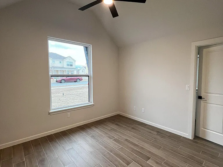 720 N Country Club Dr — Photo 24