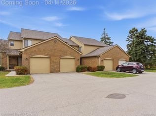 614 Tennyson, Rochester, MI 48307