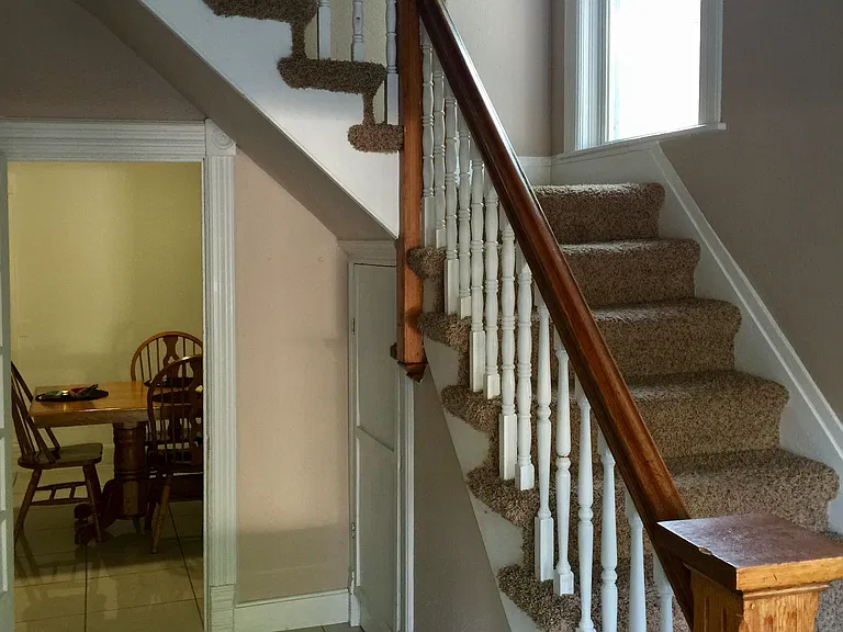 317 Bell Ave — Photo 2
