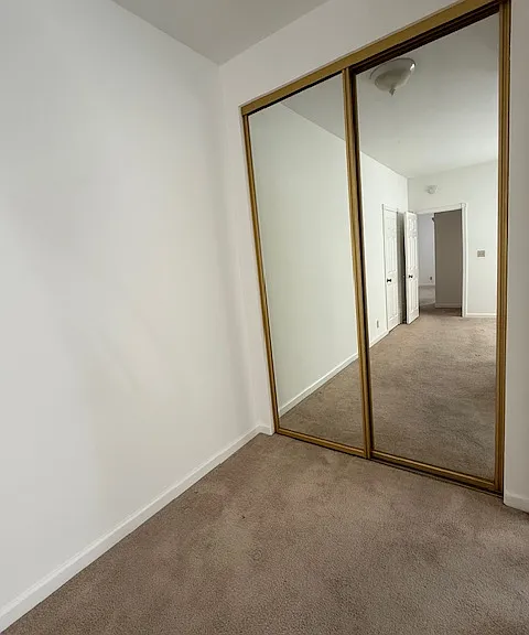 765 Macarthur Blvd #E — Photo 9