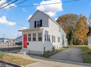 14 Yorke St, Salem, NJ 08079