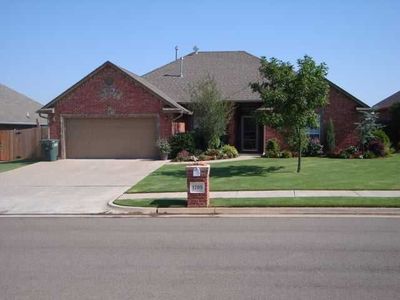 1709 Oxford Ave, Edmond, OK, 73013