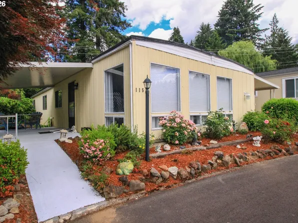 11513 SW Royal Villa Dr, Portland, OR 97224