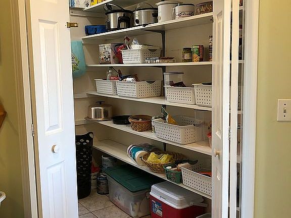 4th image of 4272 Cedar Springs Dr