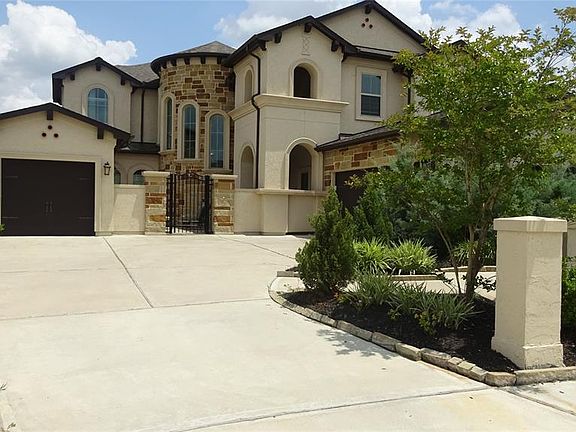 2nd image of 11115 Cornalee Ct