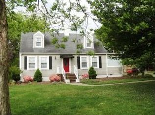 702 Roxboro St, Haw River, NC 27258