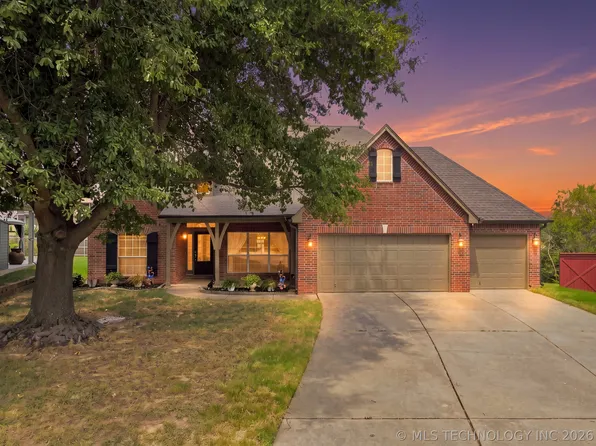 325 E 112th St S, Jenks, OK 74037