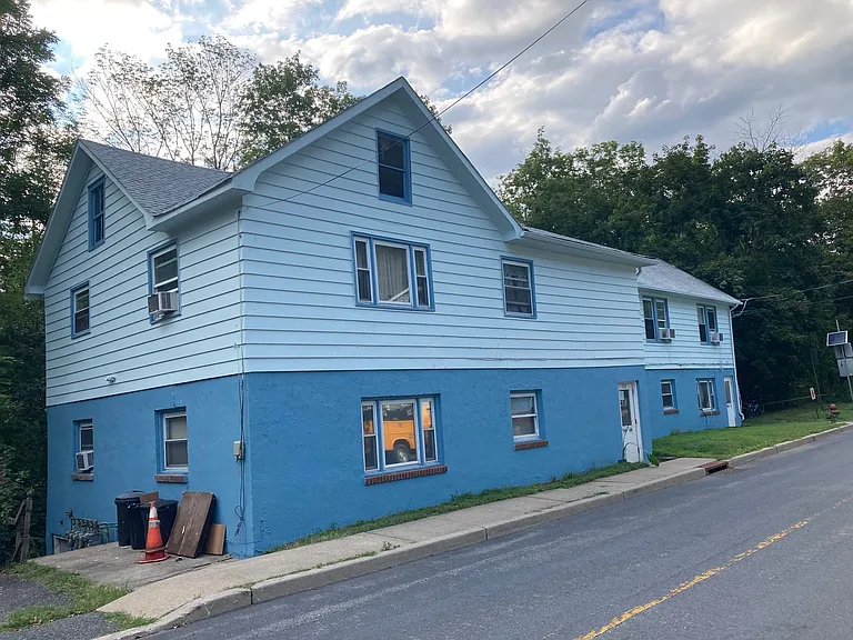 152 Main St #A — Photo 11