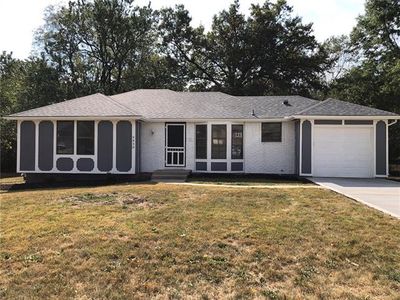 9830 Overhill Rd, Kansas City, MO, 64134