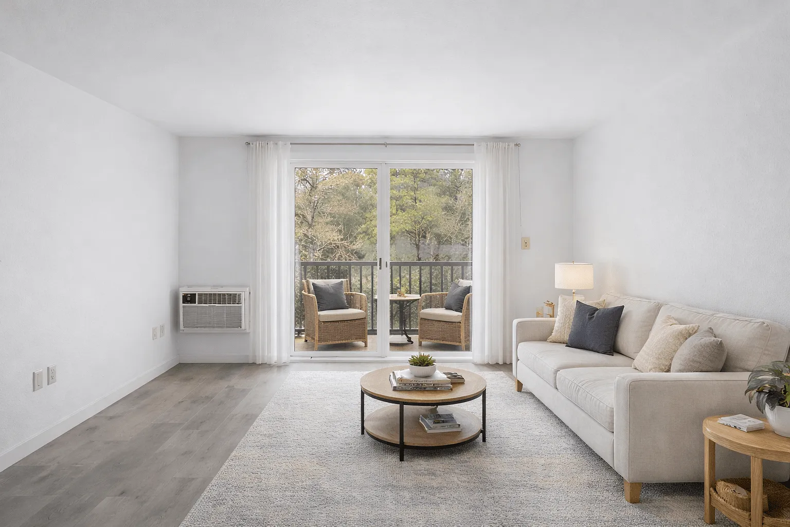 Highlands Apartments — Photo 4