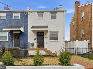 4243 Hildreth St SE, Washington, DC 20019
