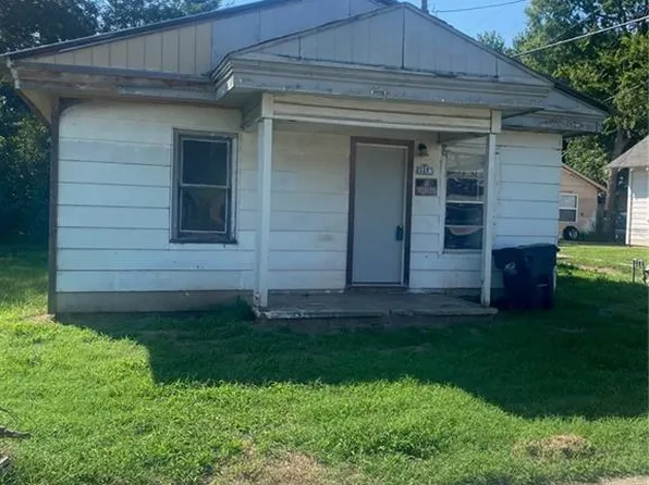 215 S 3rd Ave, Purcell, OK 73080
