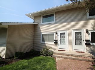 507 Eastbrooke Ln, Rochester, NY 14618