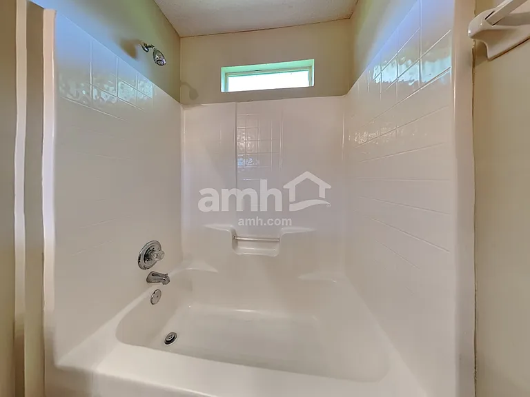 11418 Deep Springs Dr S — Photo 17