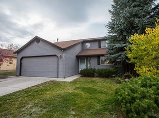 63255 Gallop Ct, Bend, OR 97701