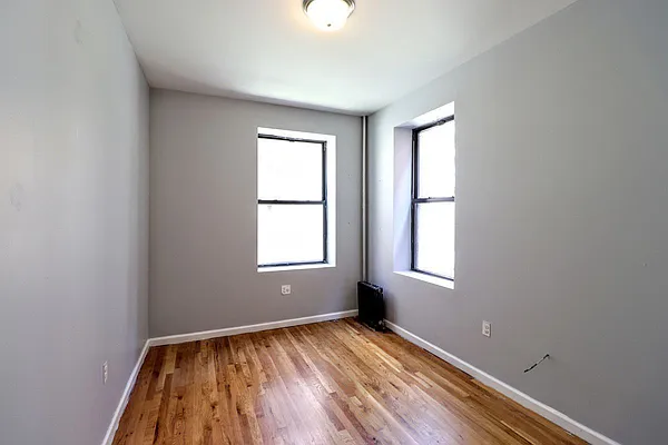 Rented by Abba Realty Associates INC | media 25