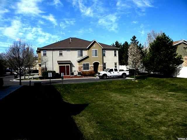 1st image of 3882 W Lorient Ave