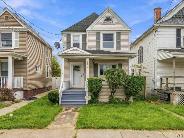 2805 McKoon Ave, Niagara Falls, NY 14305