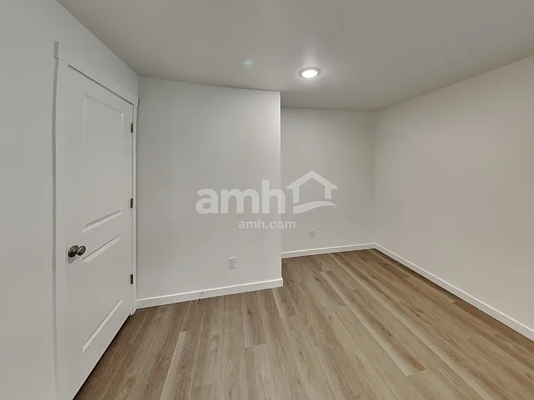310 N Addison Way — Photo 14