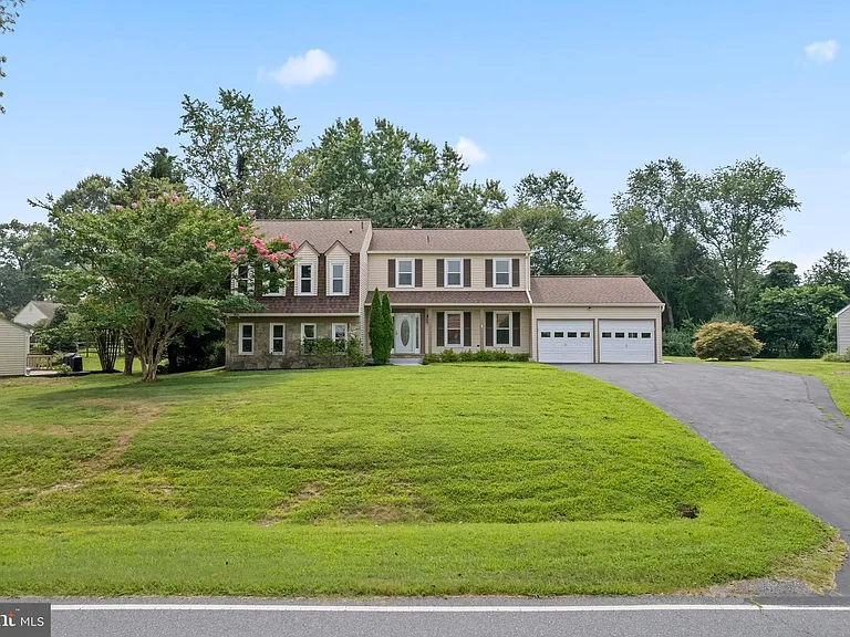 17004 Cashell Rd — Photo 64
