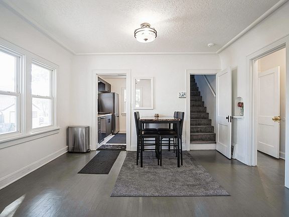 5th image of 2216 N Sturdevant St
