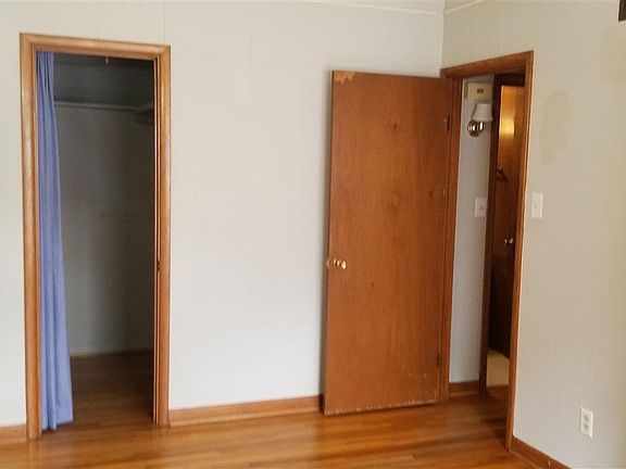 5th image of 421A Sierra Madre Dr APT B