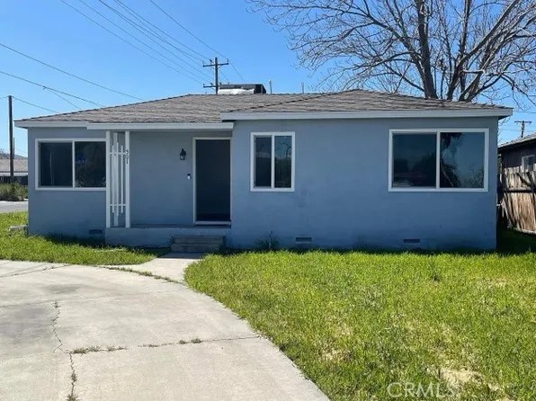 501 W Latham Ave, Hemet, CA 92543